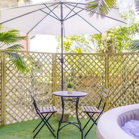 Tatil Evi Free Parking Jacuzzi • Terrace • Garden • Ac *